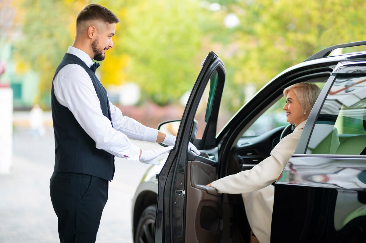Why Choose a Car Service Instead of Uber or Taxi at JFK?