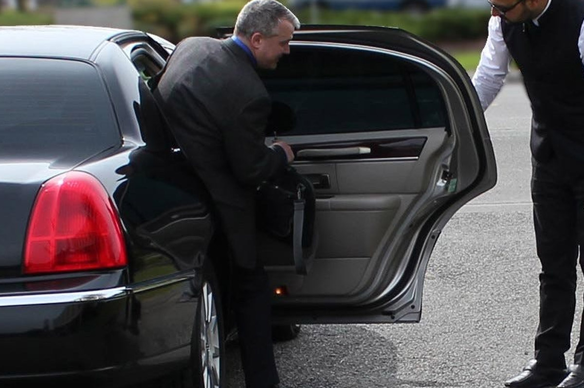 7 Smart Ways to Save Money on JFK Airport Transportation