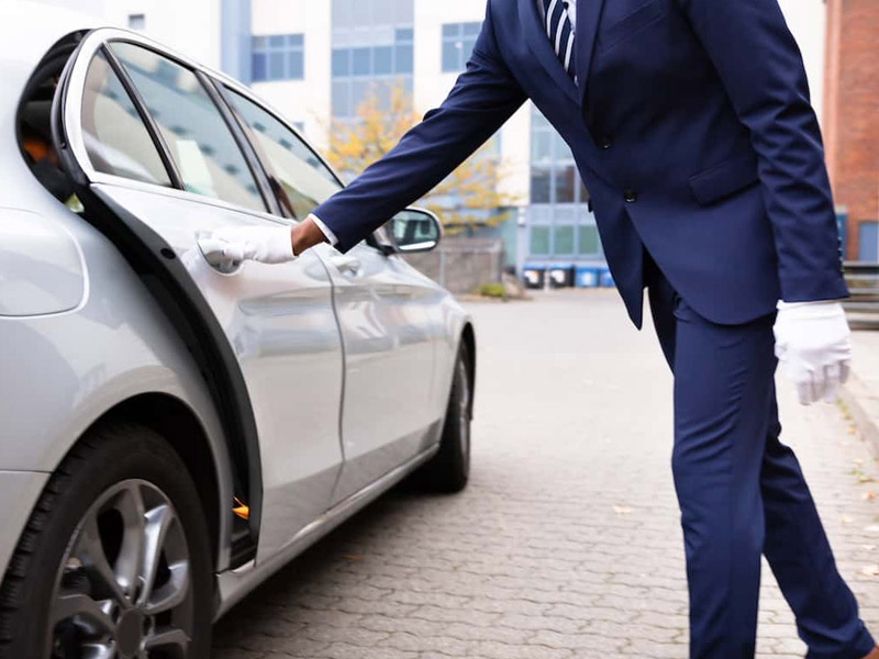 Manhattan to LGA Limo Service in New York – JFK Limo Car Service