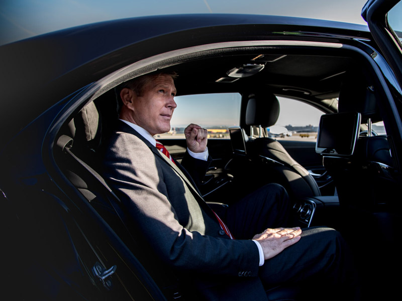 Manhattan to EWR Limo Service in New York